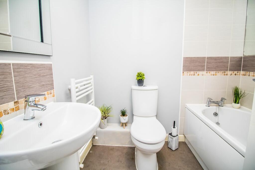 Family Bathroom.