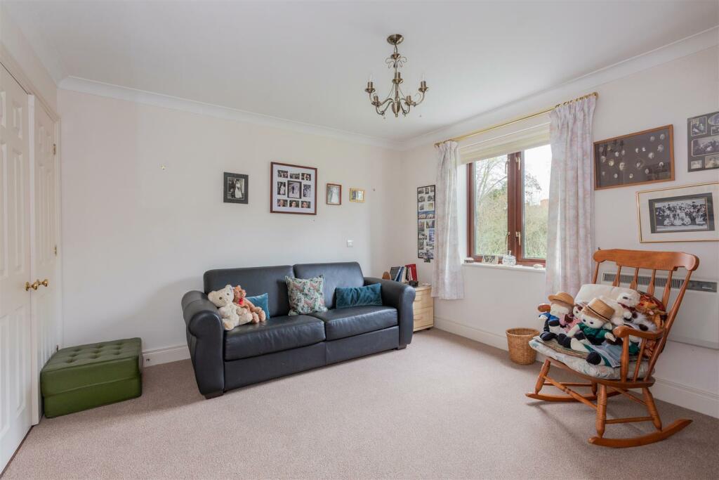 10 Remenham Row-16.jpg
