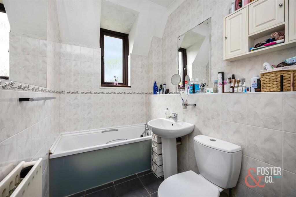 Wheatsheaf Road, Blacklands House-013.jpg