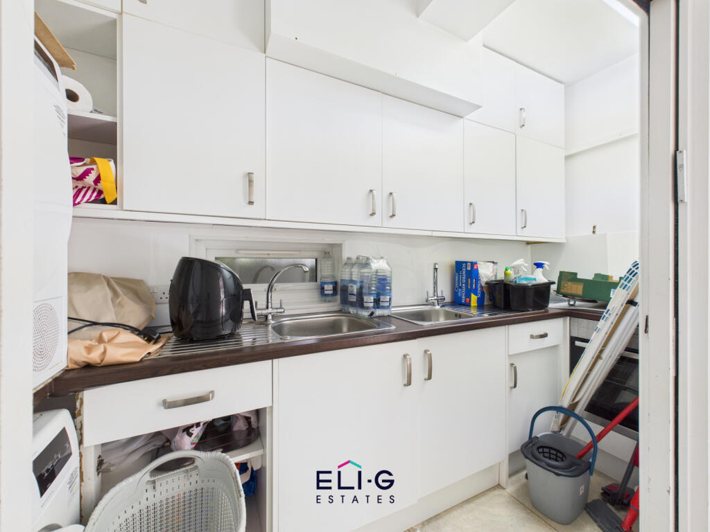 Pesach Kitchen / Utility room