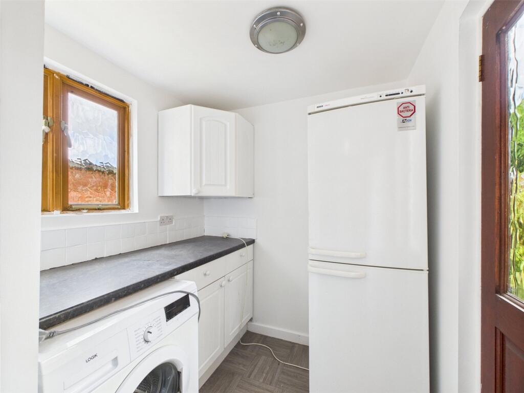 Canterbury Road, Worcester, Worcestershire, WR5