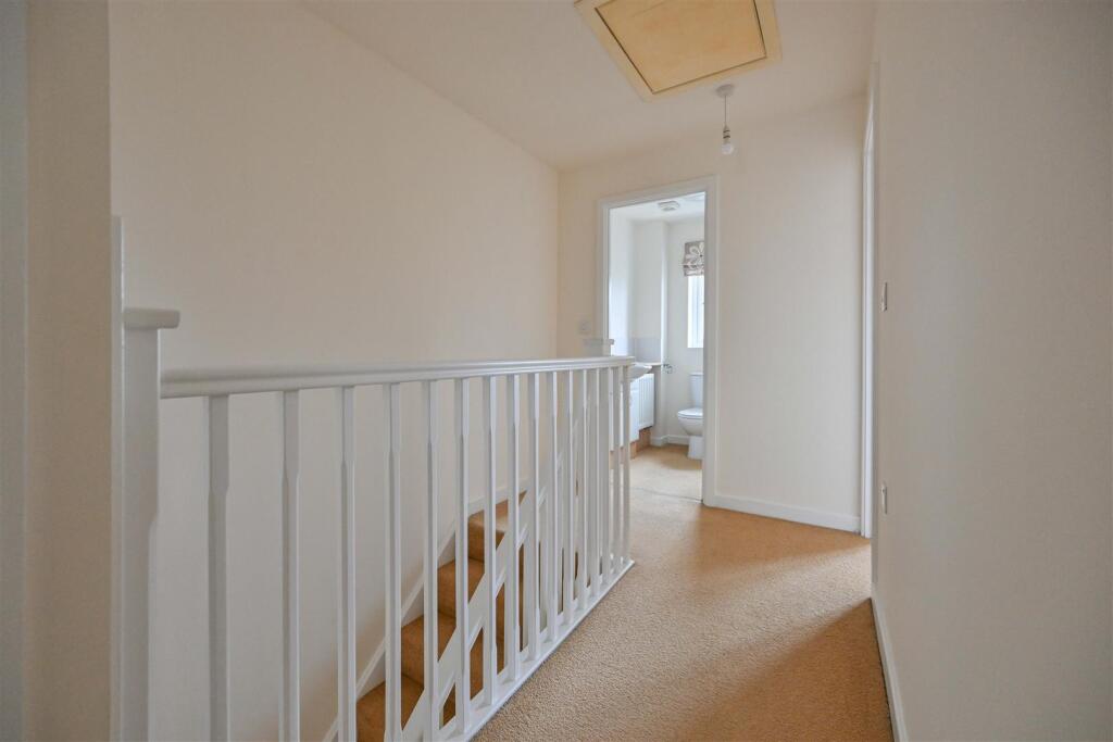 181225  Freestone Way Corsham    014.JPG