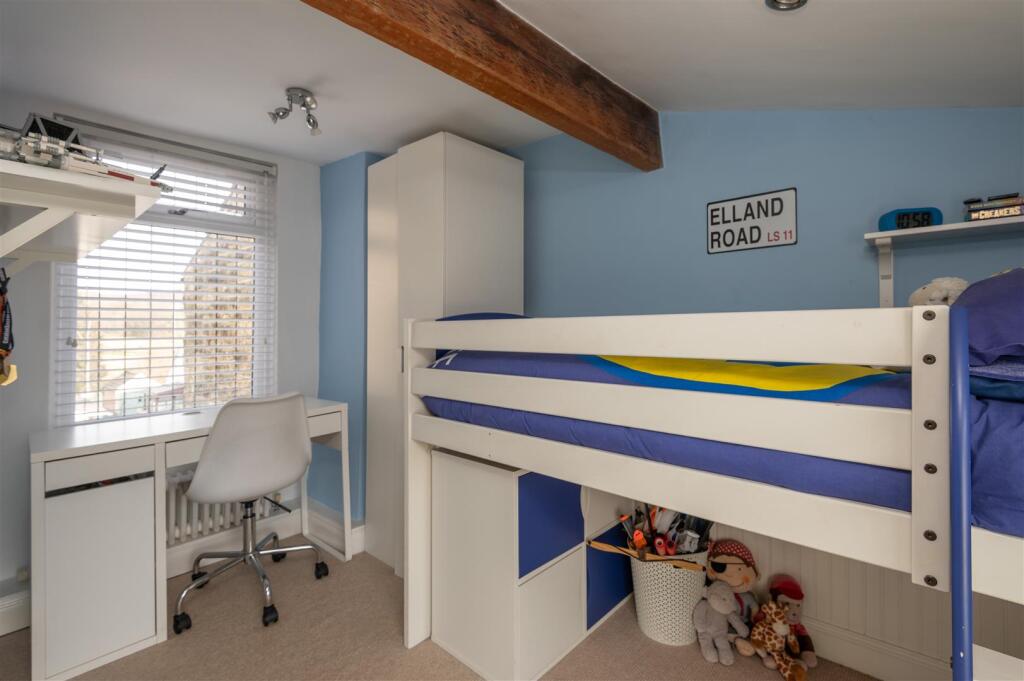 Single Bedroom 2