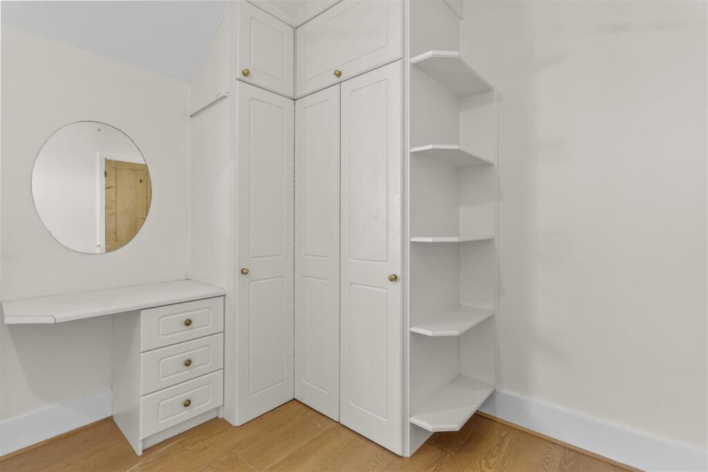 bedroom one #5.jpg