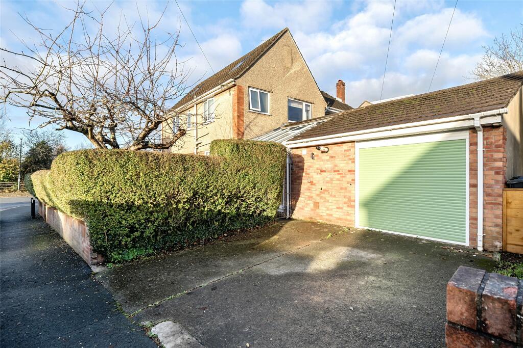 Garage &amp; Parking