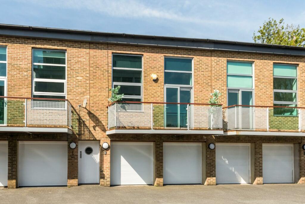 2 The Park Mews-25.jpg