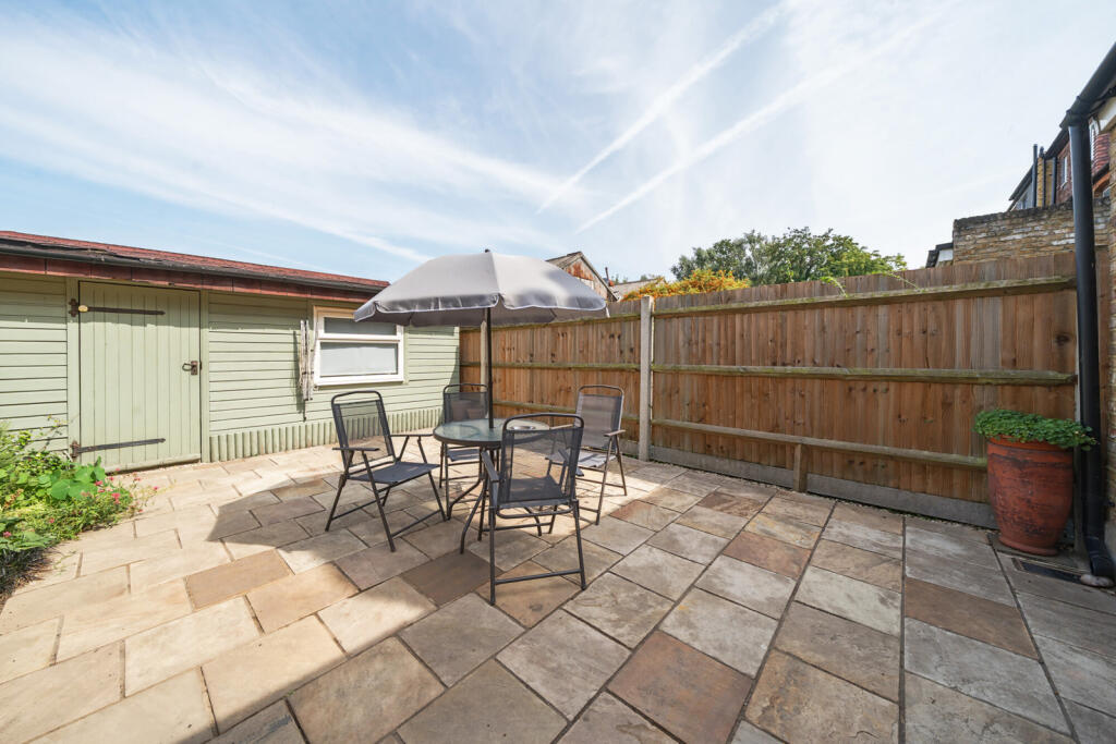 1334735-9-6893685...