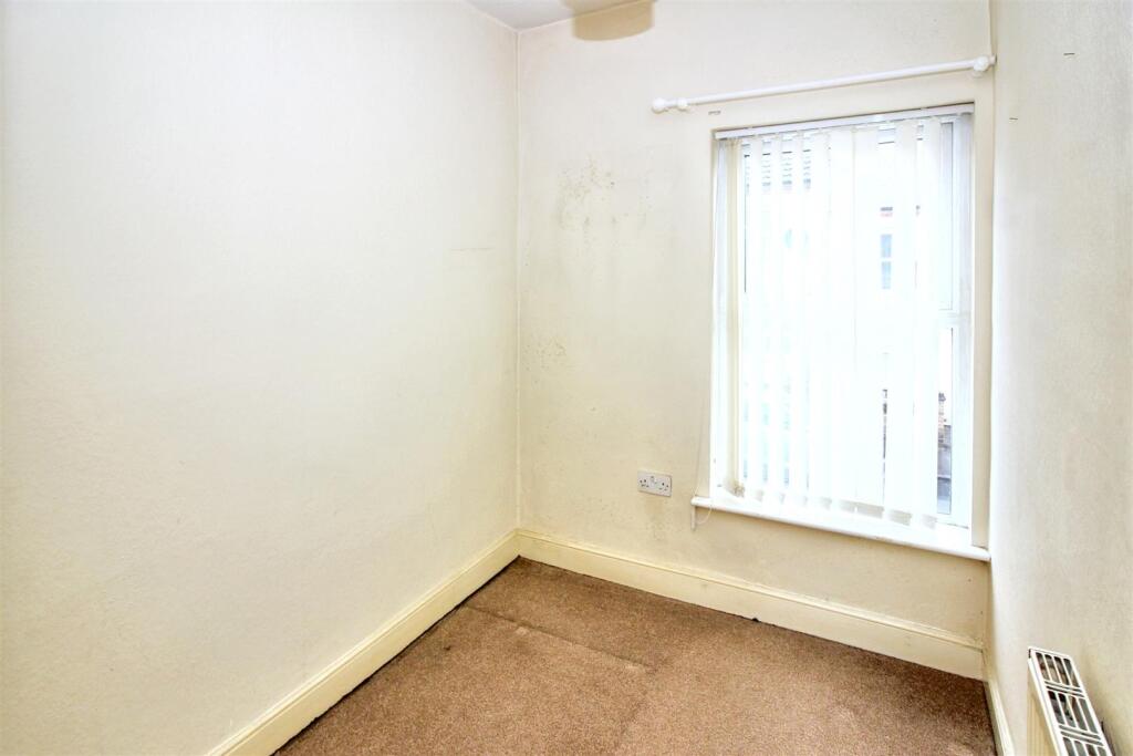 bedroom 3.jpeg