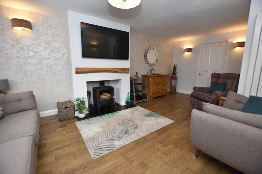 DSC_0317 - Copy (3).JPG