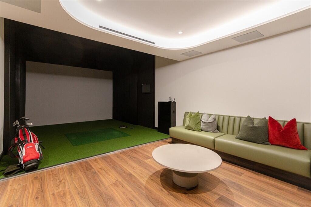 Golf Simulator
