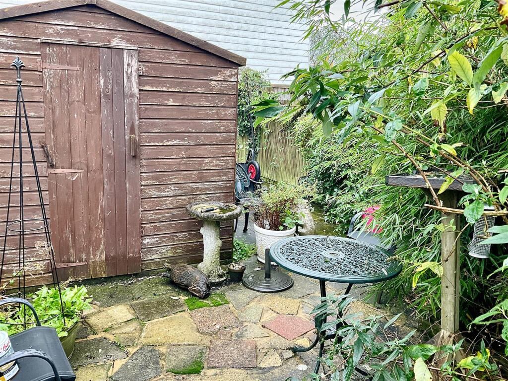 garden pic2.jpg