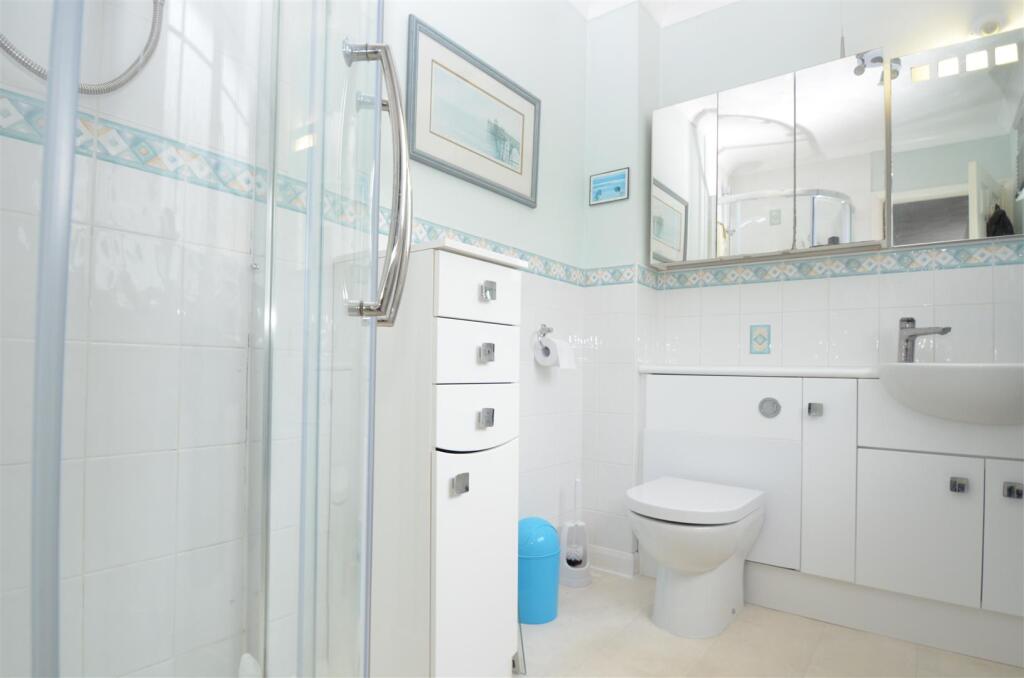 En Suite Shower Room