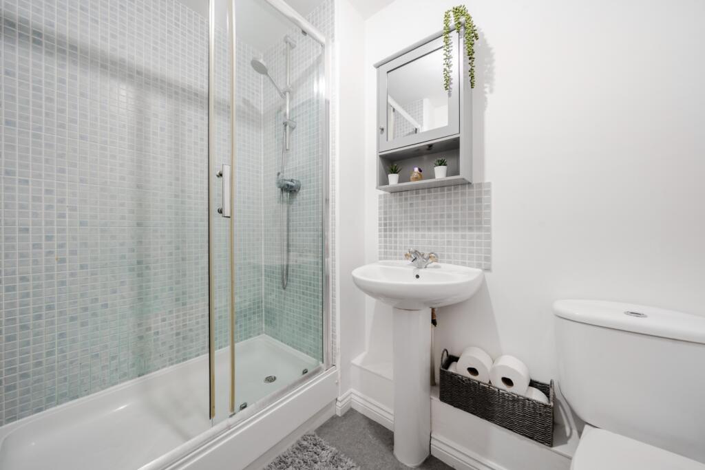 1340270-19-689b4730b1c53