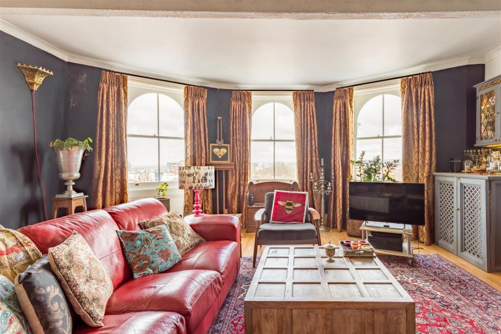 17 Denmark Terrace-14.jpg