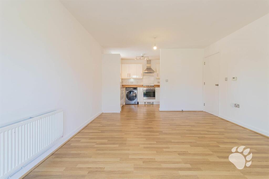 Lounge/Kitchen