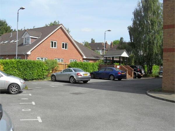 RESIDENTS PARKING