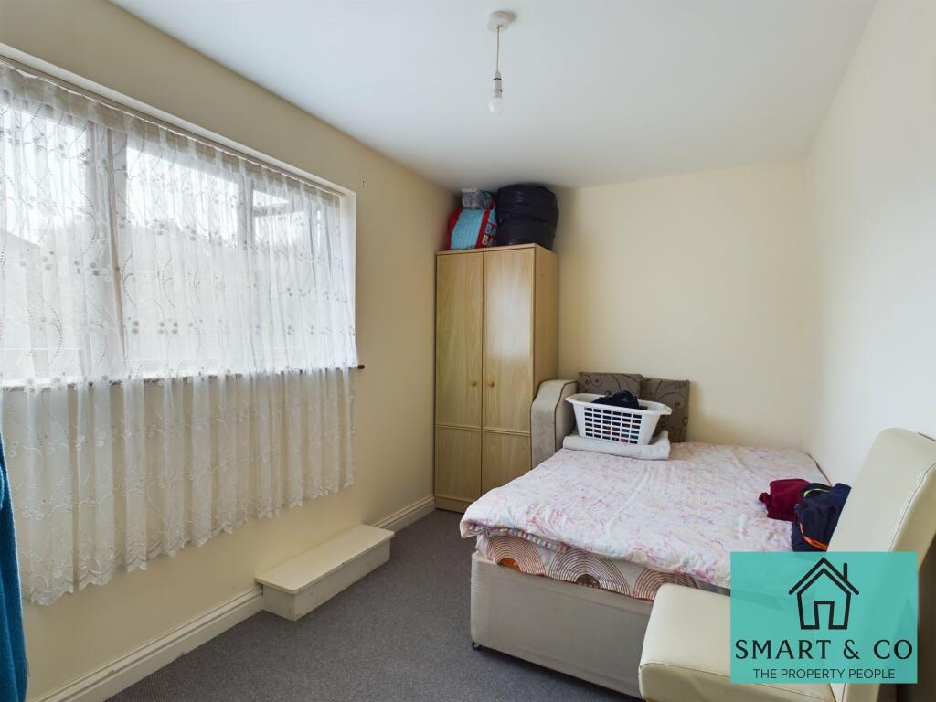 BEDROOM TWO