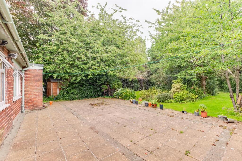 Constables - The Hawthorns-2.jpg