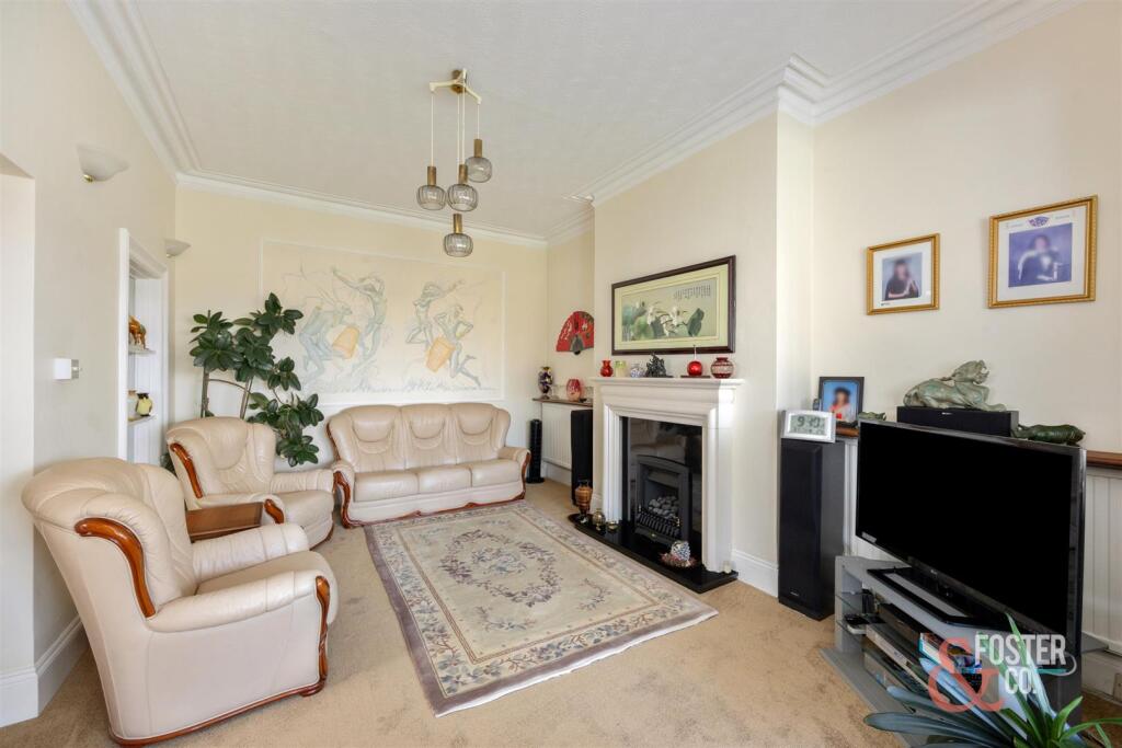Dyke Road, 249, GFF-010.jpg