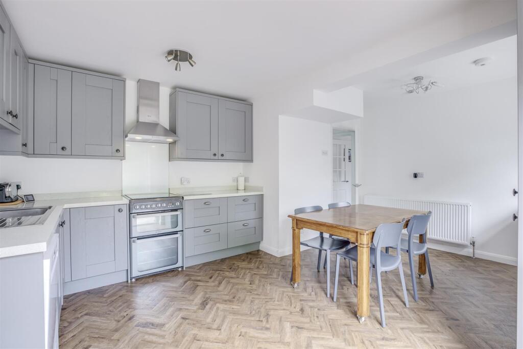 Shelana, Jubilee Road, HP13 5TP-10.jpg