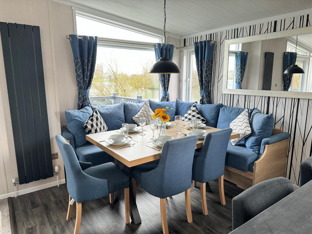 Open Plan Lounge Kitchen Diner
