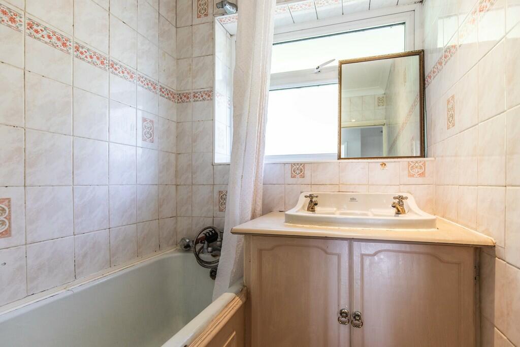 116 Craven road-6...