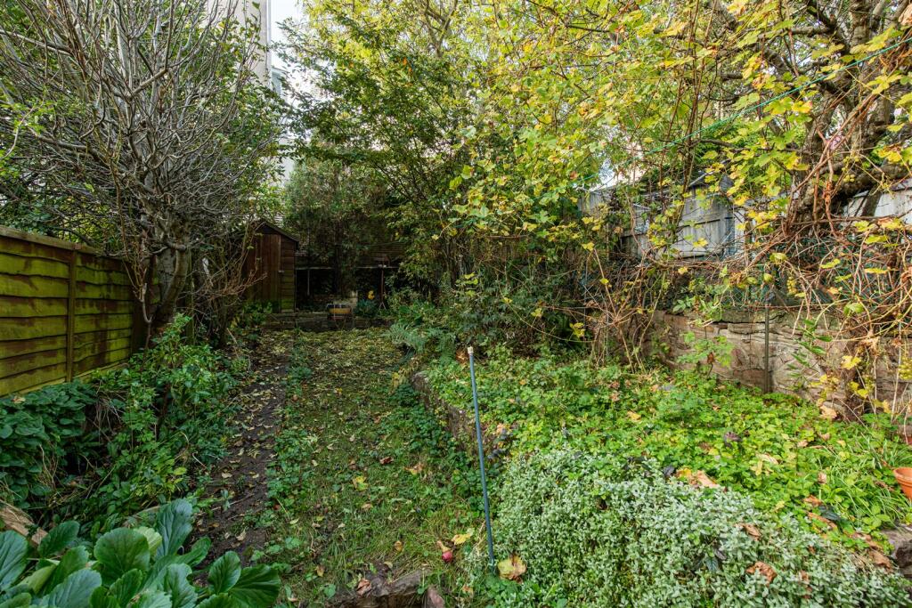 Garden_1.jpg