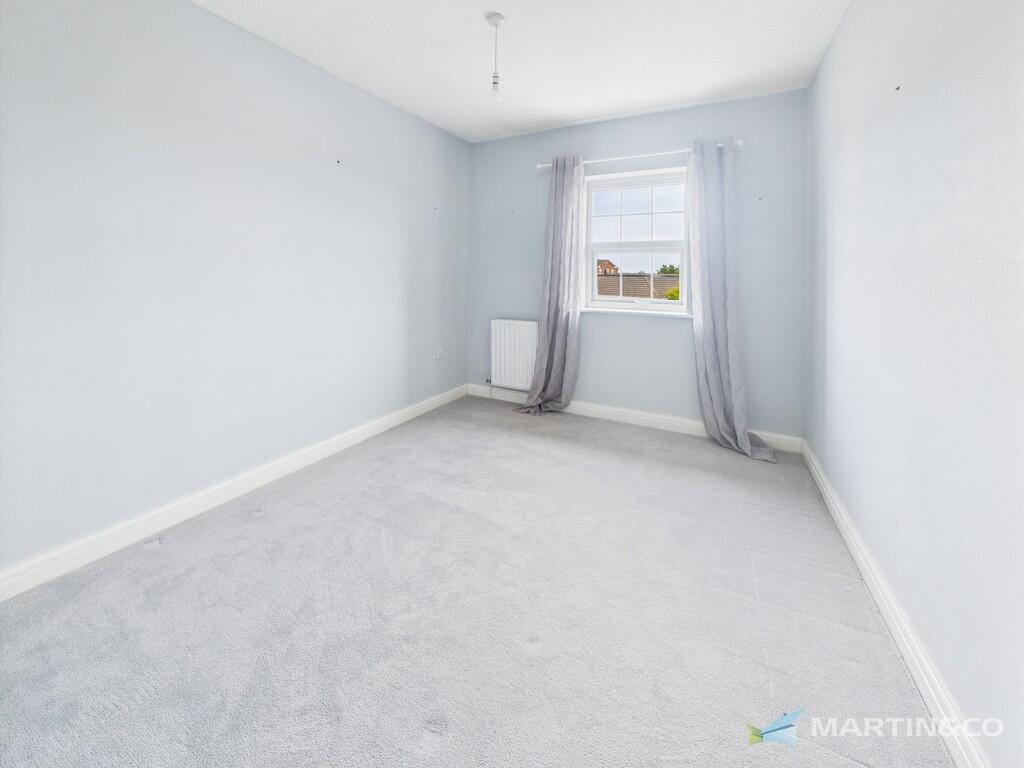 CAM02318G0-PR0483...