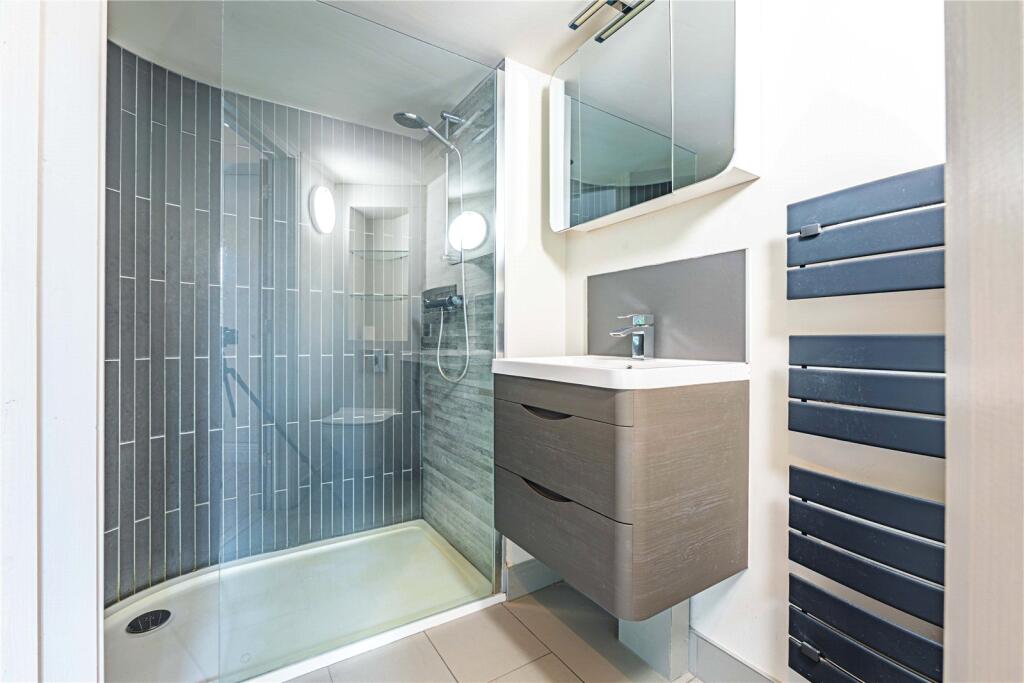Picture No. 04