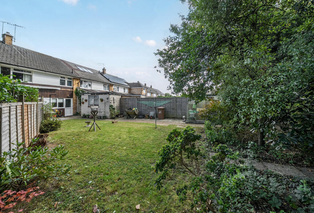 1356950-5-68d12fc...