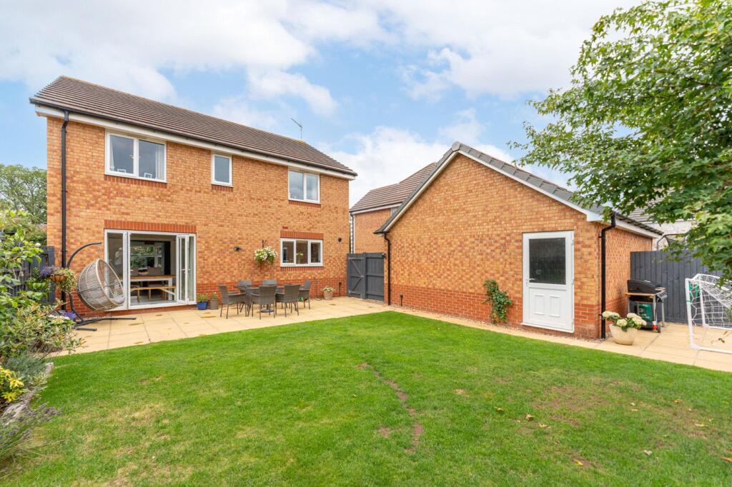 Garden Angle To Hous