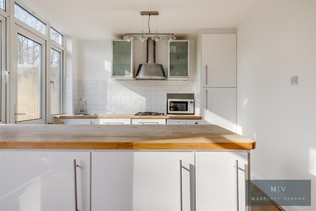 Bute Gardens 52 MV-6.jpg