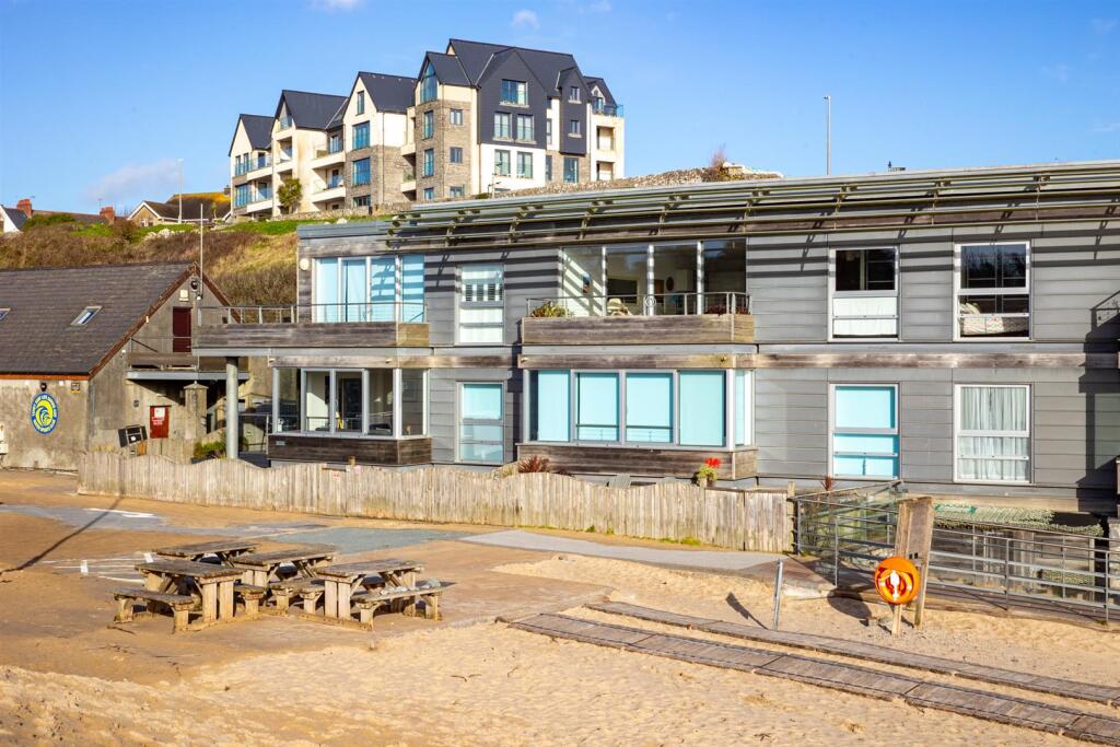 7 Waters Edge, Tenby