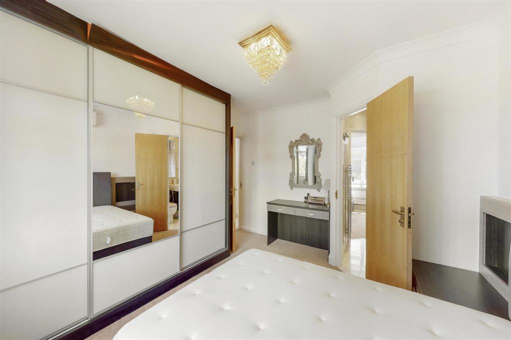 63 Amery Road - 8vuzUuKyIXEBQX3r13Fu.jpg