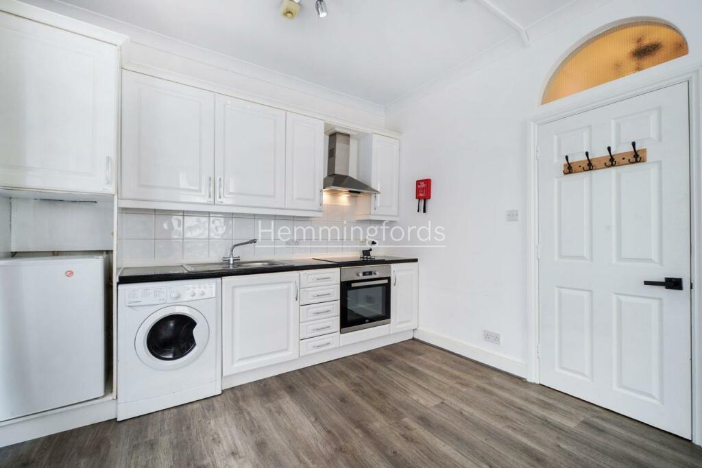 Flat 1, 128B Camden Road - SzY7K2WVhMPr9jovZa8X.jp
