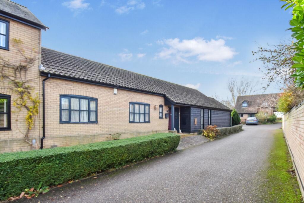 Walnut Tree Close, Bluntisham, PE28