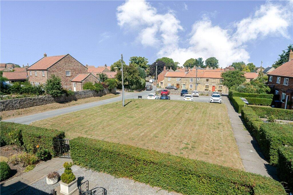 Communal Green