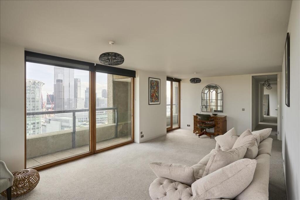 Cromwell House, Barbican, London, EC2Y