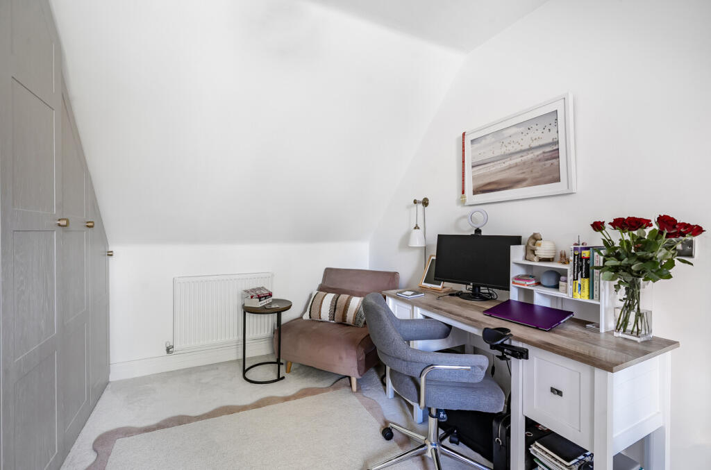 1354519-1-68c82ff...