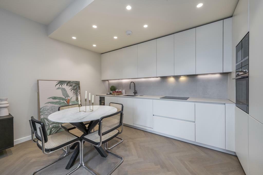 kitchen_dining (2).jpg
