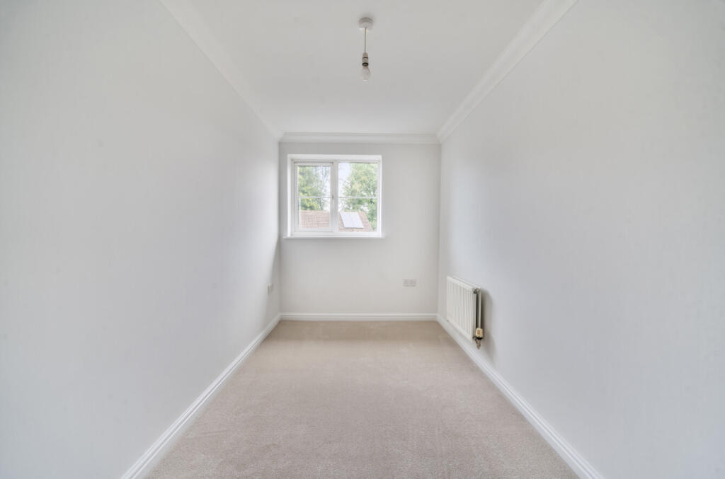 1349665-5-68b9503...