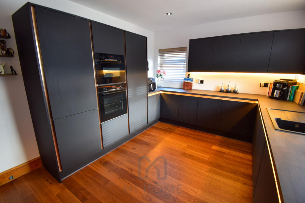 Kirkham Road, Treales Village, Preston, PR4