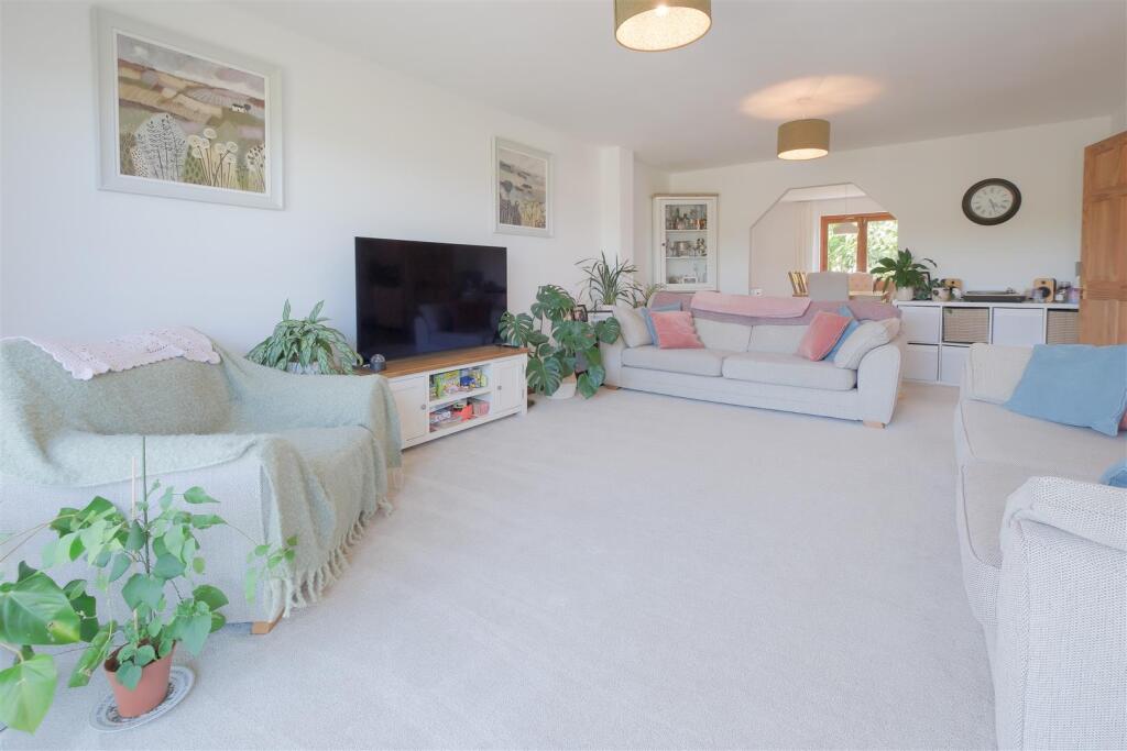 Parry The Quillett Cargreen Photos-14.jpg