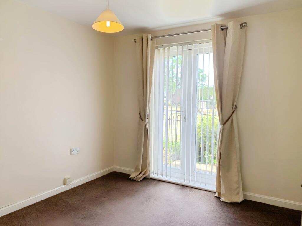 pbox-bedroom-316424.jpg