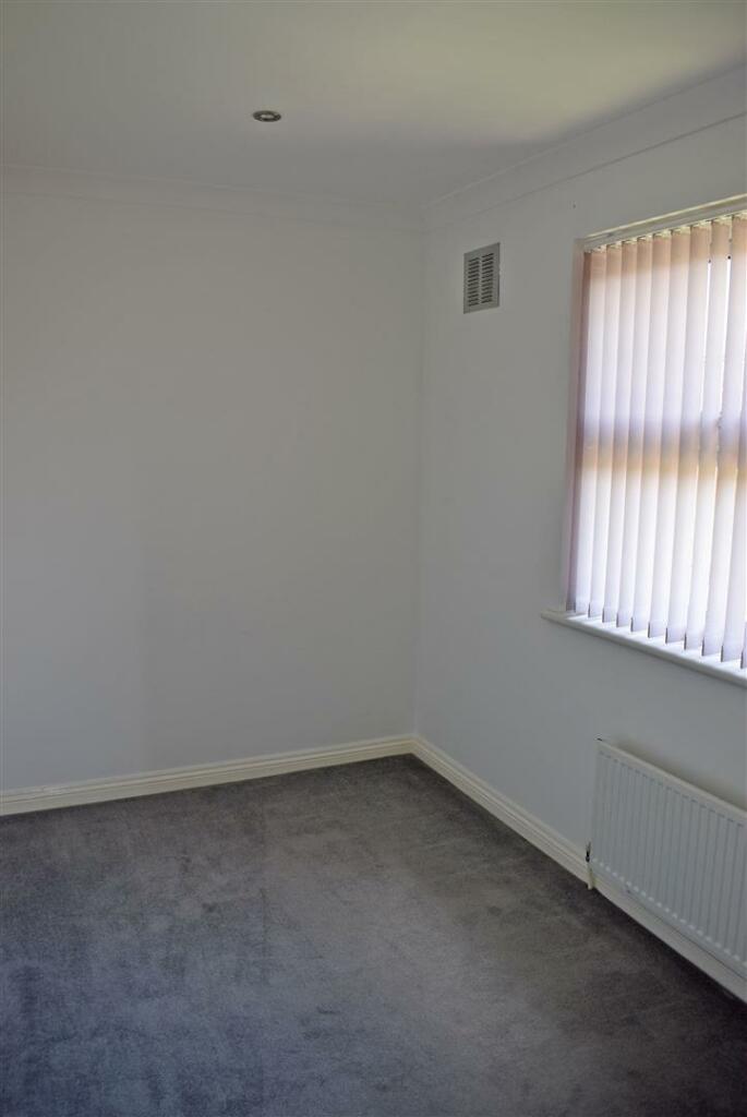 Single Bedroom.jpg