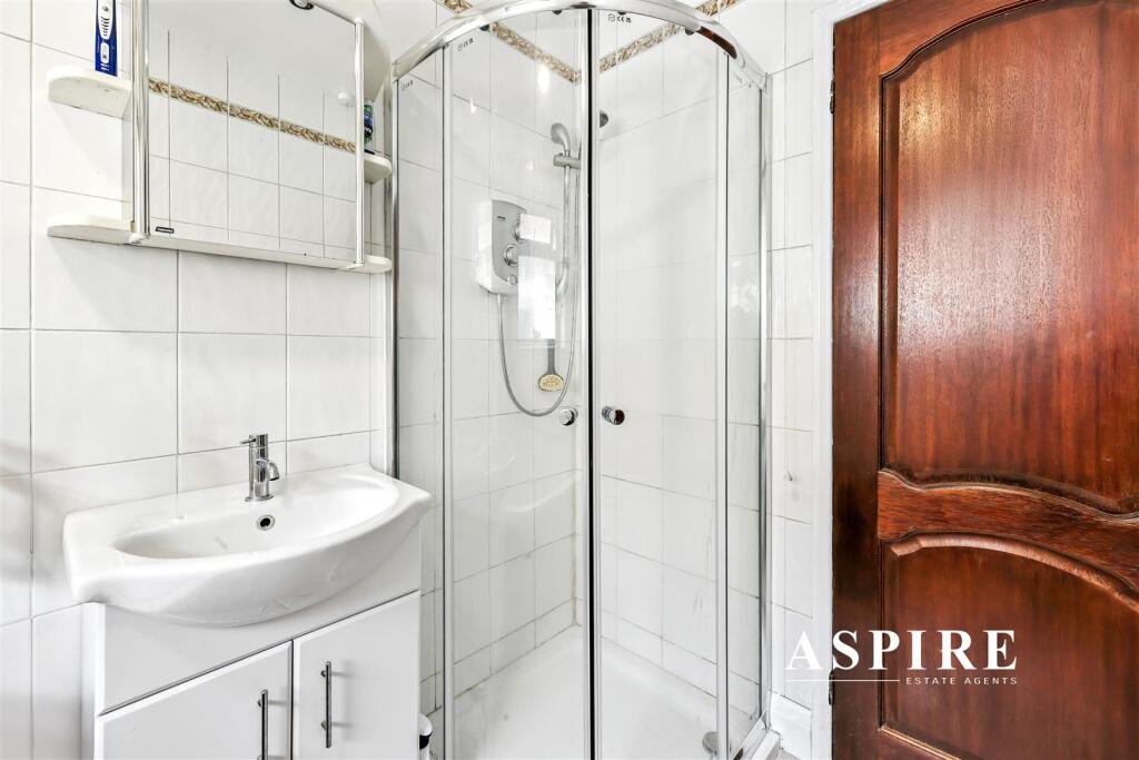 Aspire Estate Agents11.jpg