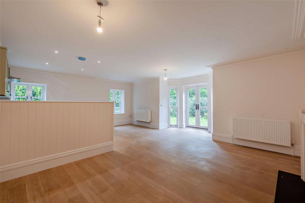 Kitchen/Living/Diner