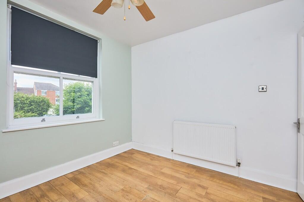 Edward Knight 202...