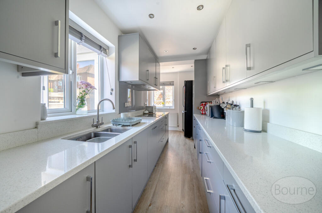 f9a9f2d7-fafa-46d...