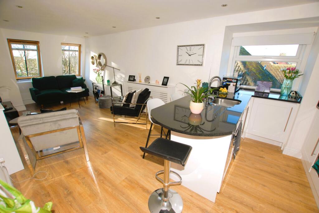 Kitchen/living space
